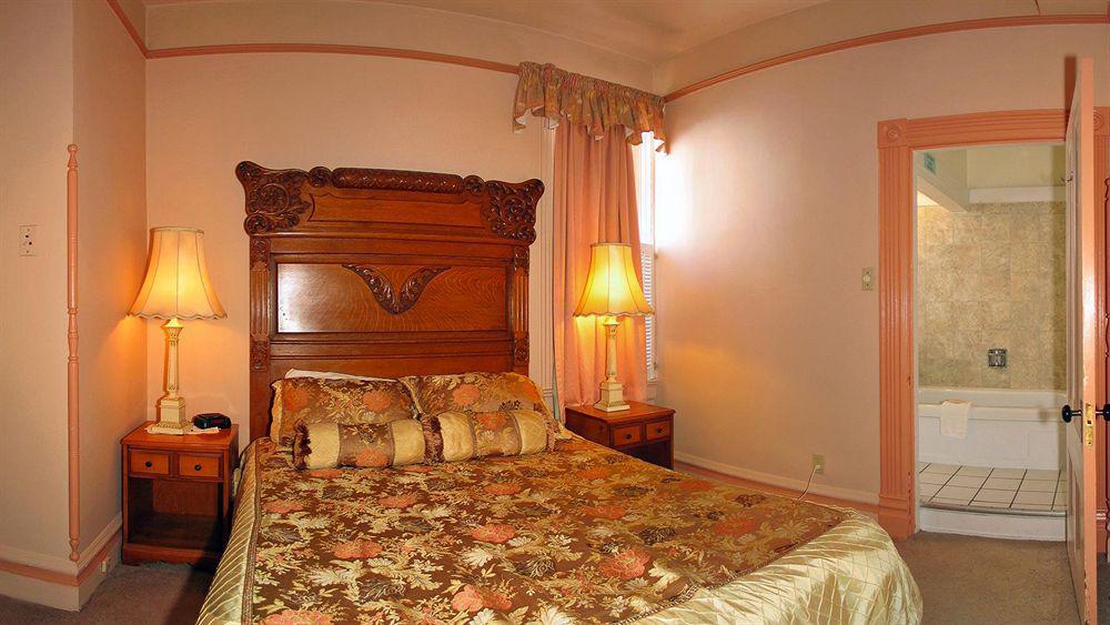 Pendray Inn And Tea House Виктория Экстерьер фото